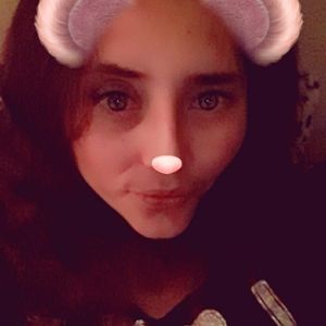 Meet your Posher, Selina